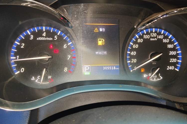 Used Venucia D60 2018 1.6L CVT Smart Connect Elite Edition Odometer Close Up