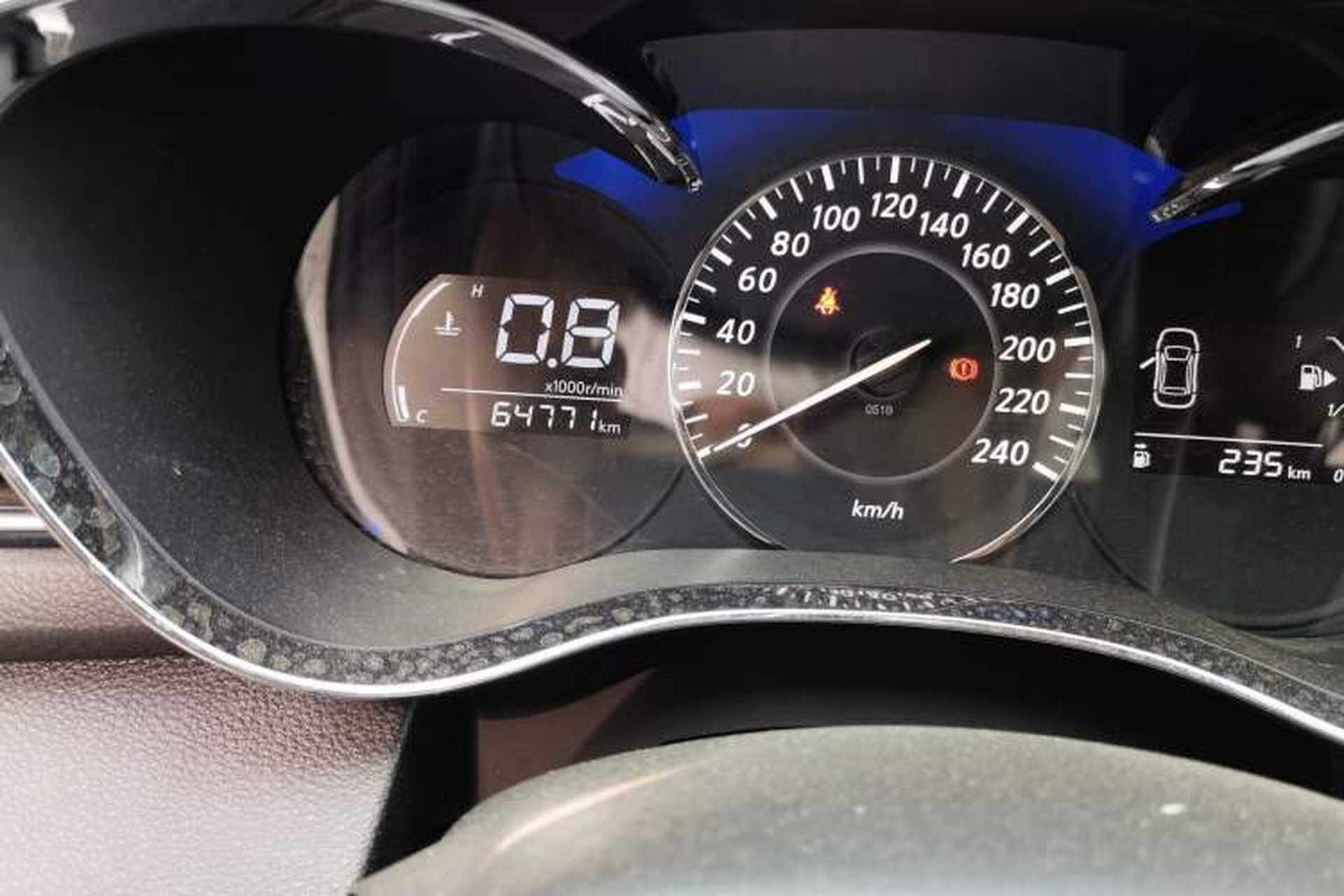 Used Venucia D60 2018 1.6L Manual Comfort Edition Odometer Close Up