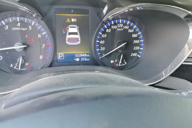 Used Venucia D60 2018 1.6L CVT Smart Connect Elite Edition Odometer Close Up