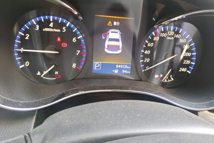 Used Venucia D60 2018 1.6L CVT Smart Connect Elite Edition Odometer Close Up