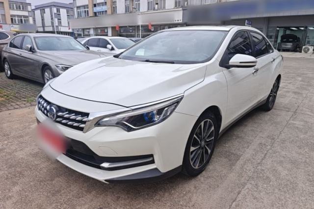 Used Venucia D60 2018 1.6L CVT Smart Connect Luxury Edition