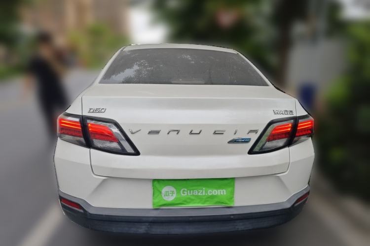 Used Venucia D60 2018 1.6L CVT Smart Connect Elite Edition Rear
