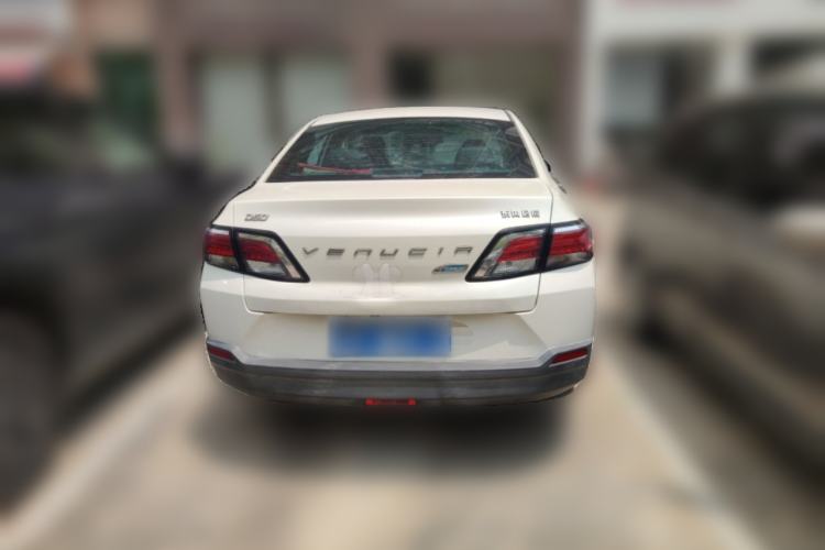 Used Venucia D60 2018 1.6L CVT Smart Connect Elite Edition Rear
