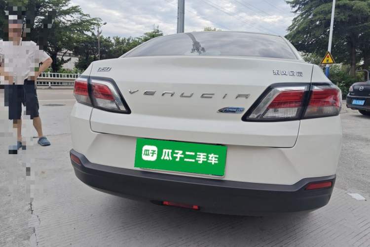 Used Venucia D60 2018 1.6L CVT Smart Connect Elite Edition Rear