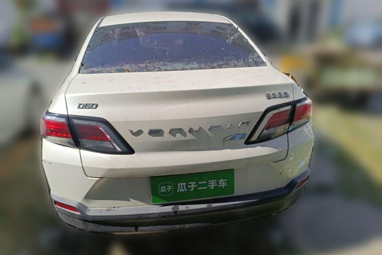 Used Venucia D60 2018 1.6L CVT Smart Connect Elite Edition Rear