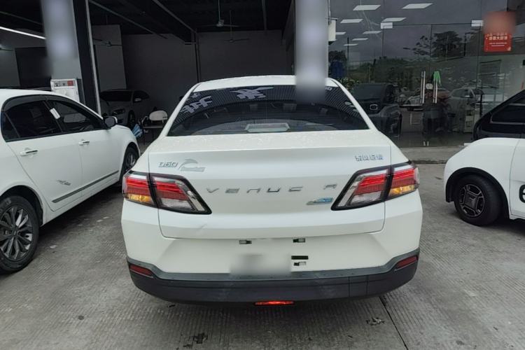 Used Venucia D60 2018 1.6L CVT Smart Connect Elite Edition Rear
