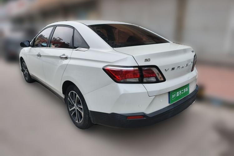 Used Venucia D60 2018 1.6L Manual Smart Connect Elite Edition Rear Left 45 Deg