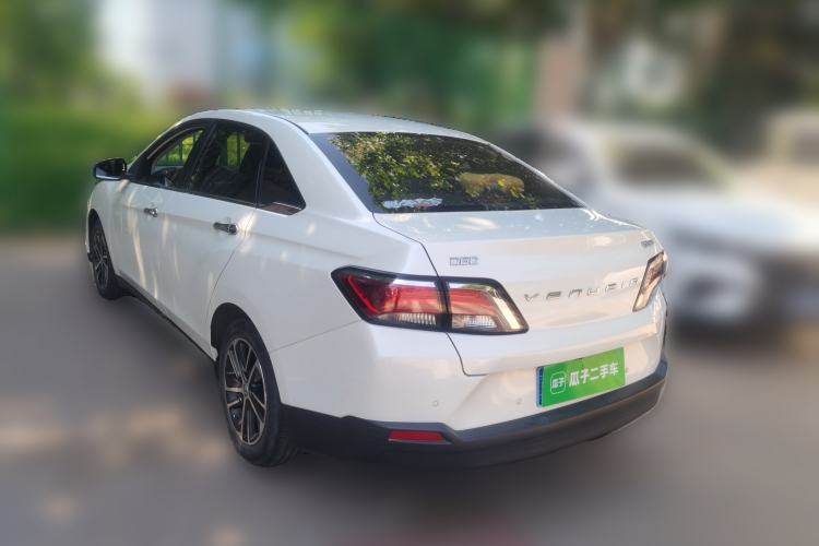 Used Venucia D60 2018 1.6L Manual Smart Connect Elite Edition Rear Left 45 Deg