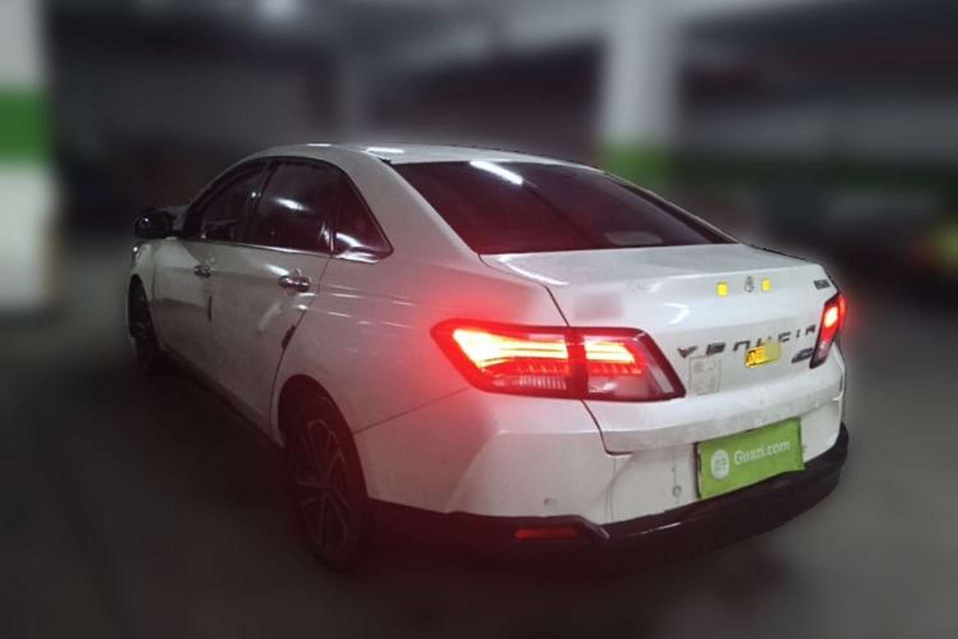 Used Venucia D60 2018 1.6L CVT Smart Connect Elite Edition Rear Left 45 Deg