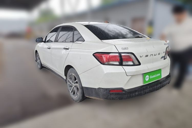 Used Venucia D60 2018 1.6L CVT Smart Connect Elite Edition Rear Left 45 Deg