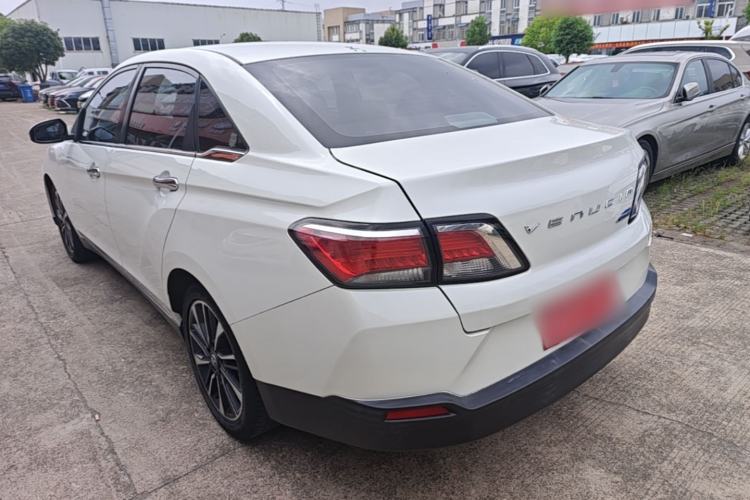 Used Venucia D60 2018 1.6L CVT Smart Connect Luxury Edition Rear Left 45 Deg
