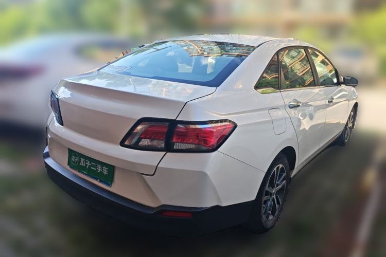 Used Venucia D60 2018 1.6L CVT Smart Connect Elite Edition Rear Right 45 Deg