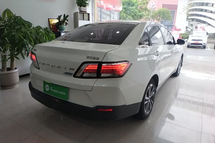 Used Venucia D60 2018 1.6L CVT Smart Connect Elite Edition Rear Right 45 Deg