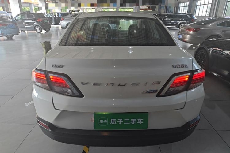 Used Venucia D60 2018 1.6L CVT Smart Connect Elite Edition Rear