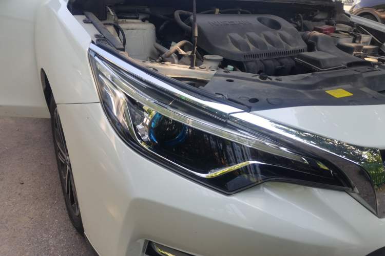 Used Venucia D60 2018 1.6L Manual Smart Connect Elite Edition Right Front Headlight