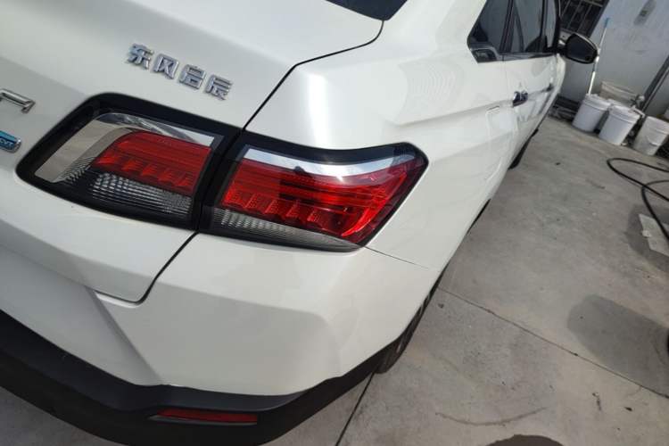 Used Venucia D60 2018 1.6L CVT Smart Connect Elite Edition Right Rear Taillight