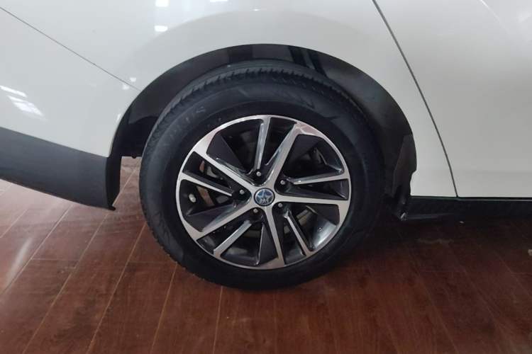 Used Venucia D60 2018 1.6L CVT Comfort Edition Right Rear Wheel Hub
