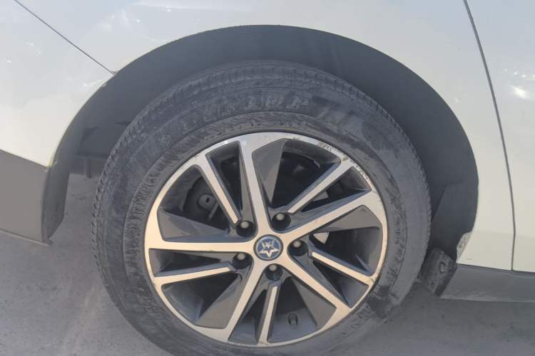 Used Venucia D60 2018 1.6L Manual Smart Connect Elite Edition Right Rear Wheel Hub