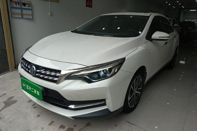 Used Venucia D60 2018 1.6L CVT Smart Connect Elite Edition
