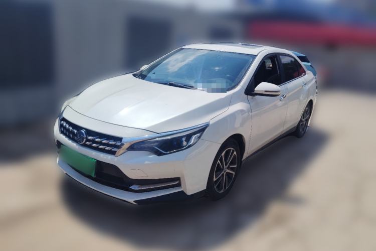 Used Venucia D60 2018 1.6L CVT Smart Connect Elite Edition Guazi used car, China used car export, Used car for sale, Used cars, Cheapest cars for sale