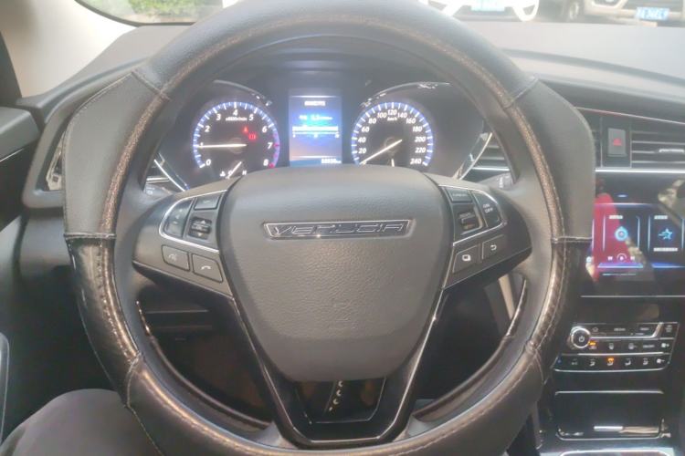 Used Venucia D60 2018 1.6L Manual Smart Connect Elite Edition Steering Wheel