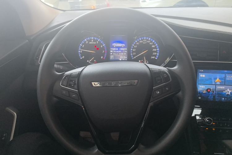 Used Venucia D60 2018 1.6L CVT Smart Connect Elite Edition Steering Wheel
