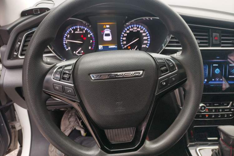 Used Venucia D60 2018 1.6L CVT Smart Connect Elite Edition Steering Wheel