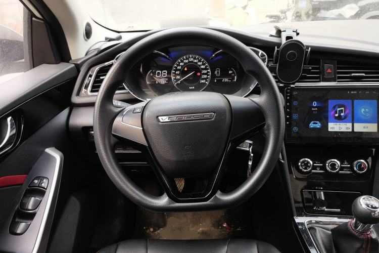 Used Venucia D60 2018 1.6L Manual Comfort Edition Steering Wheel