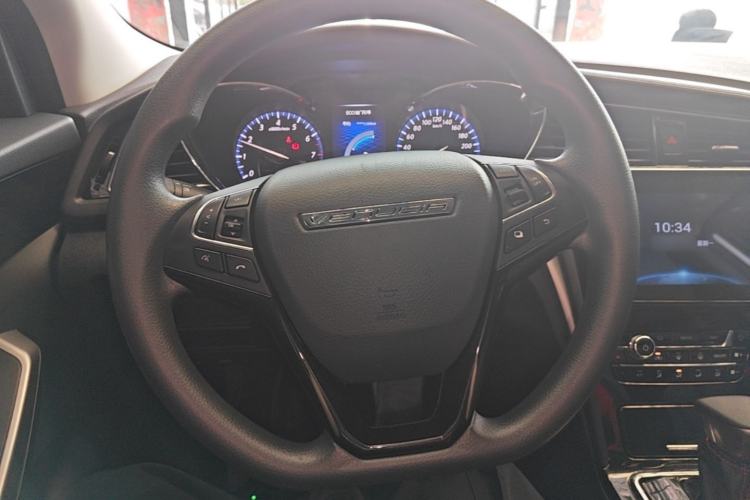 Used Venucia D60 2018 1.6L CVT Smart Connect Elite Edition Steering Wheel
