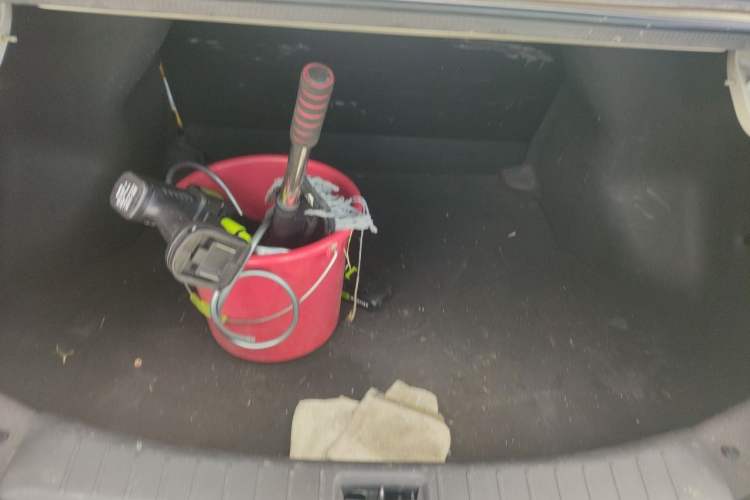 Used Venucia D60 2018 1.6L CVT Smart Connect Elite Edition Trunk