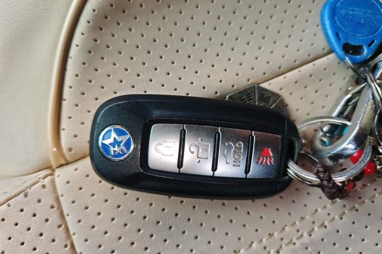 Used Venucia D60 2018 1.6L CVT Smart Connect Elite Edition Vehicle Key