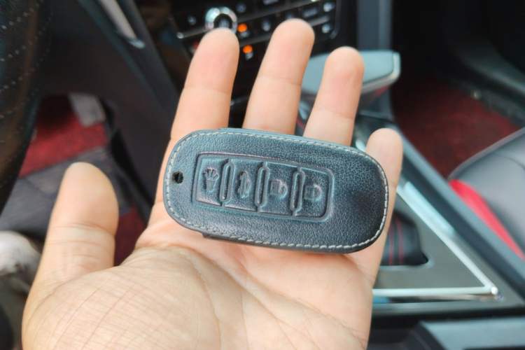 Used Venucia D60 2018 1.6L CVT Smart Connect Elite Edition Vehicle Key