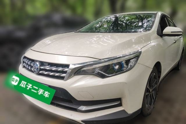 Used Venucia D60 2018 1.6L CVT Smart Connect Elite Edition