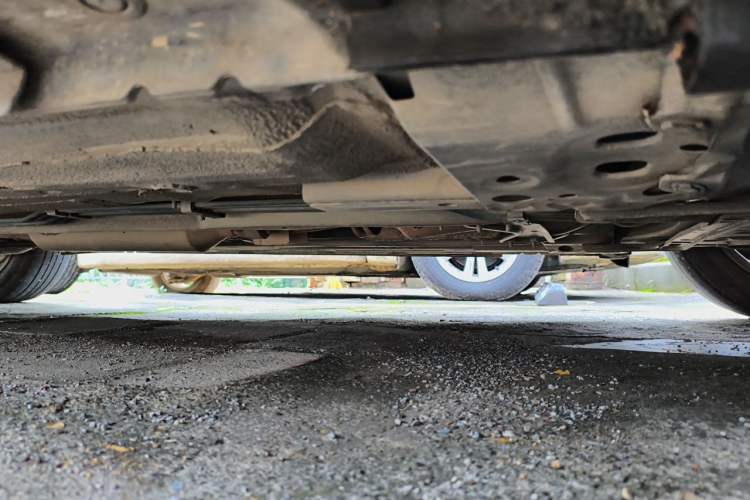 Used Venucia D60 2019 1.6L XL Manual SmartConnect Elite Edition Chassis Front Right