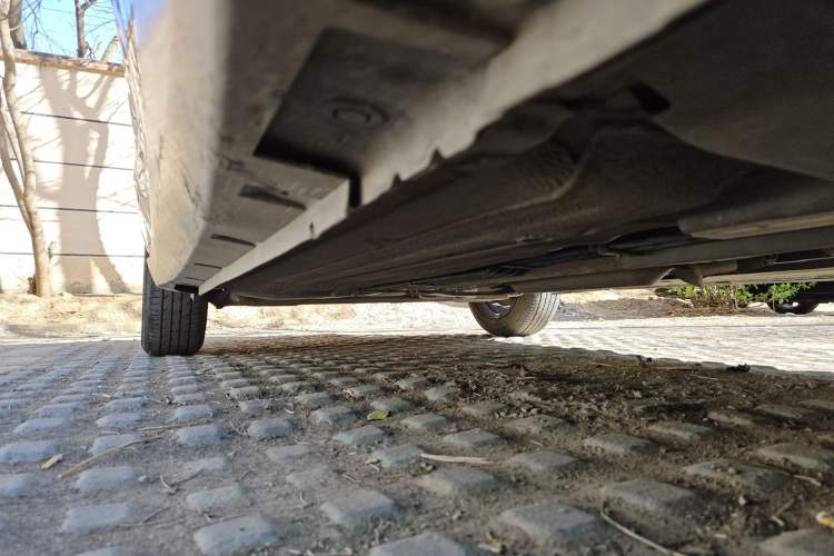 Used Venucia D60 2019 1.6L XL Manual SmartConnect Elite Edition Chassis Front Right