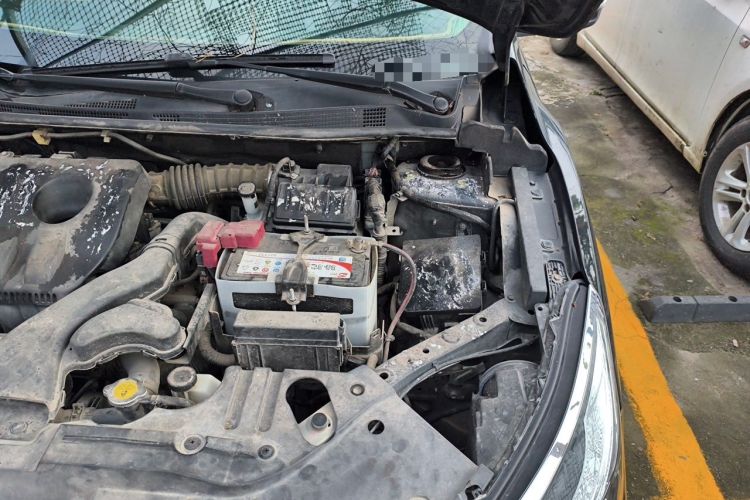 Used Venucia D60 2019 1.6L XL Manual SmartConnect Elite Edition Engine Bay Left