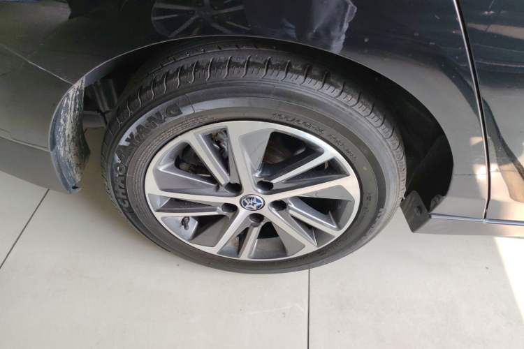Used Venucia D60 2019 1.6L XL CVT SmartConnect Elite Edition (ISS) Exterior 5