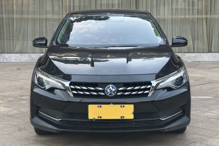 Used Venucia D60 2019 1.6L XL CVT Smart Connect Elite Edition Front
