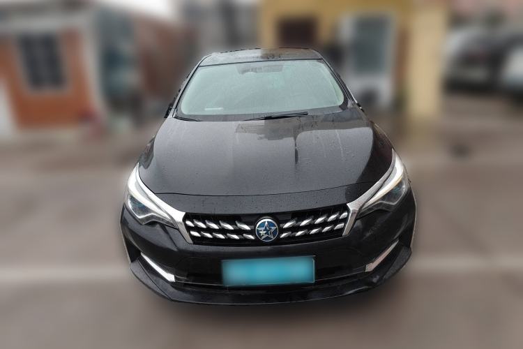 Used Venucia D60 2019 1.6L XL CVT Smart Connect Elite Edition Front