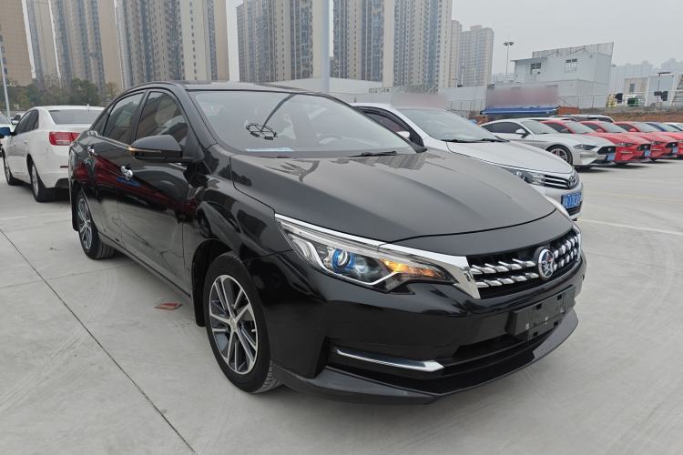 Used Venucia D60 2019 100 000 Honor 1.6L XL CVT Chenku Edition China VI Standard Front Right 45 Deg