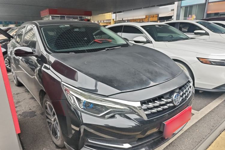 Used Venucia D60 2019 1.6L XL CVT SmartConnect Elite Edition (ISS) Front Right 45 Deg