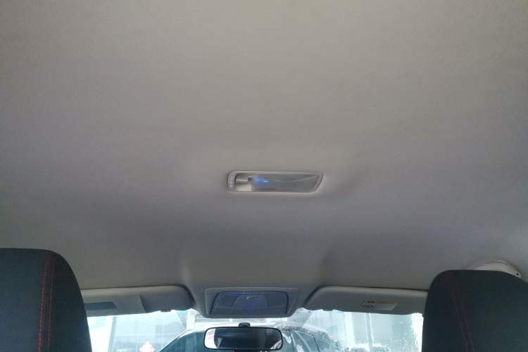 Used Venucia D60 2019 1.6L Entry Manual Fashion Edition Headliner