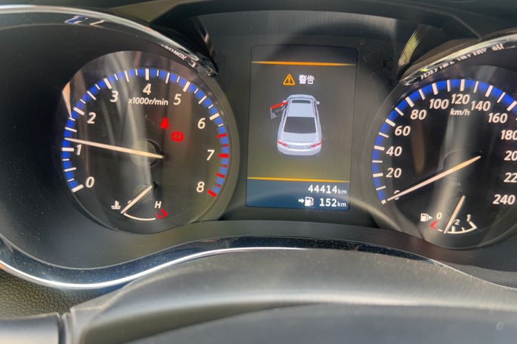 Used Venucia D60 2019 100 000 Glory 1.6L XL Manual Chenku Edition China VI Instrument Cluster