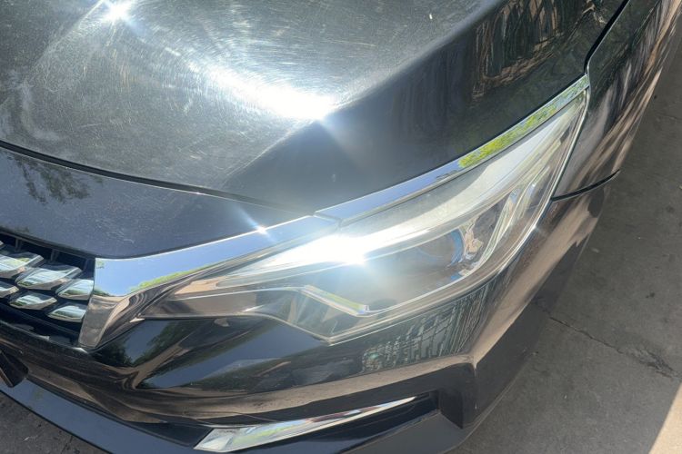 Used Venucia D60 2019 100 000 Glory 1.6L XL Manual Chenku Edition China VI Left Front Headlight