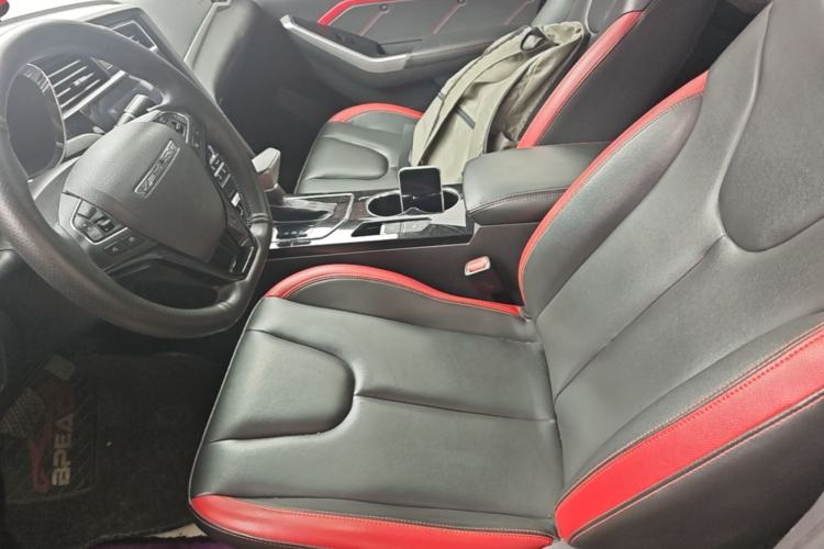 Used Venucia D60 2019 1.6L XL CVT SmartConnect Elite Edition (ISS) Left Front Seat