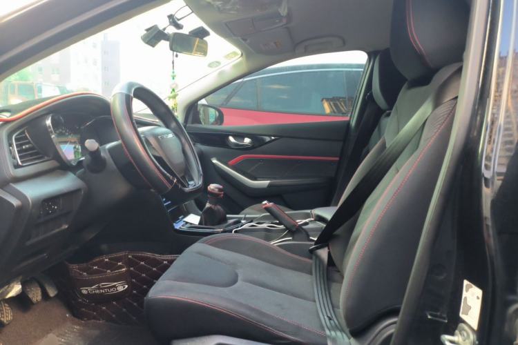 Used Venucia D60 2019 1.6L Entry Manual Fashion Edition Left Front Seat
