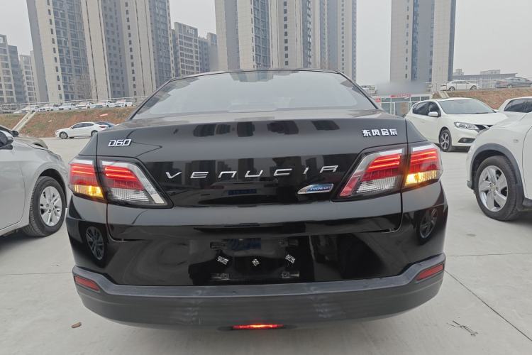 Used Venucia D60 2019 100 000 Honor 1.6L XL CVT Chenku Edition China VI Standard Rear