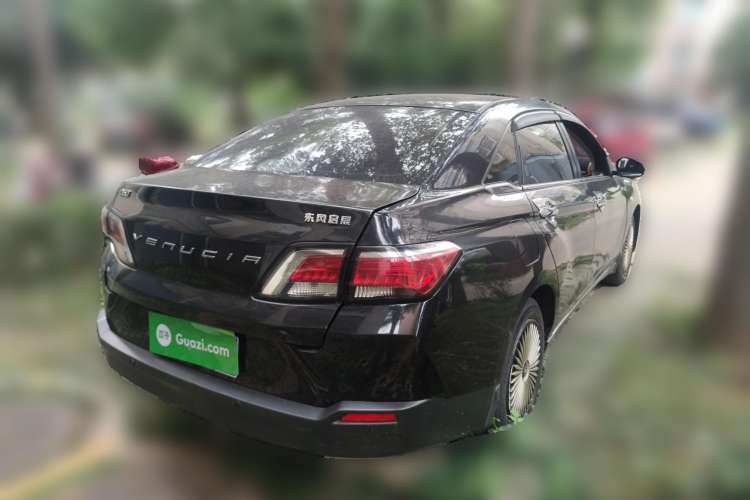 Used Venucia D60 2019 1.6L Entry Manual Fashion Edition Rear Right 45 Deg