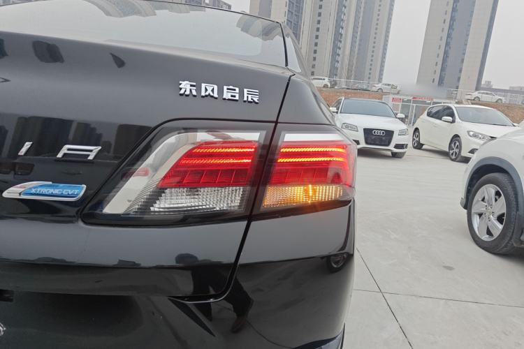 Used Venucia D60 2019 100 000 Honor 1.6L XL CVT Chenku Edition China VI Standard Right Rear Taillight