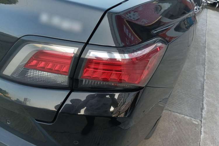 Used Venucia D60 2019 1.6L XL CVT Smart Connect Elite Edition Right Rear Taillight